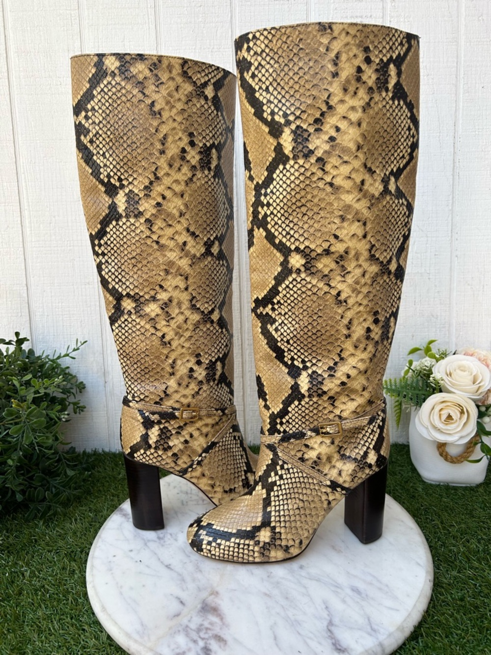 Tory Burch women Diamant Lux Snakeskin Knee High Boot NEW siz 5.5
In Sand Drift. - Picture 16 of 16
